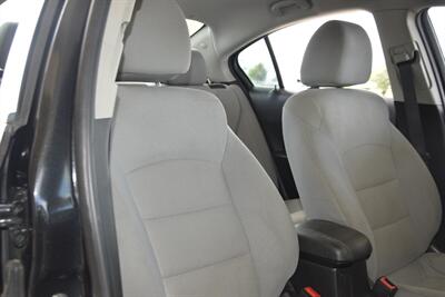 2016 Chevrolet Cruze LIMITED 1LT 70K MILES BK/CAM ALLOYS NEW TRADE NICE   - Photo 32 - Stafford, TX 77477