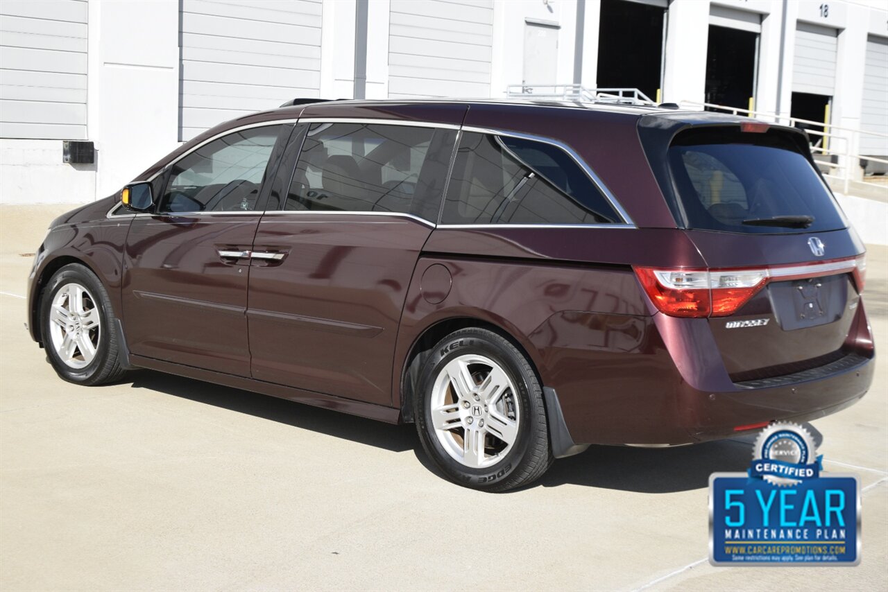 2012 Honda Odyssey TOURING NAV BK/CAM ROOF REAR DVD 8 PASS SEATING   - Photo 13 - Stafford, TX 77477