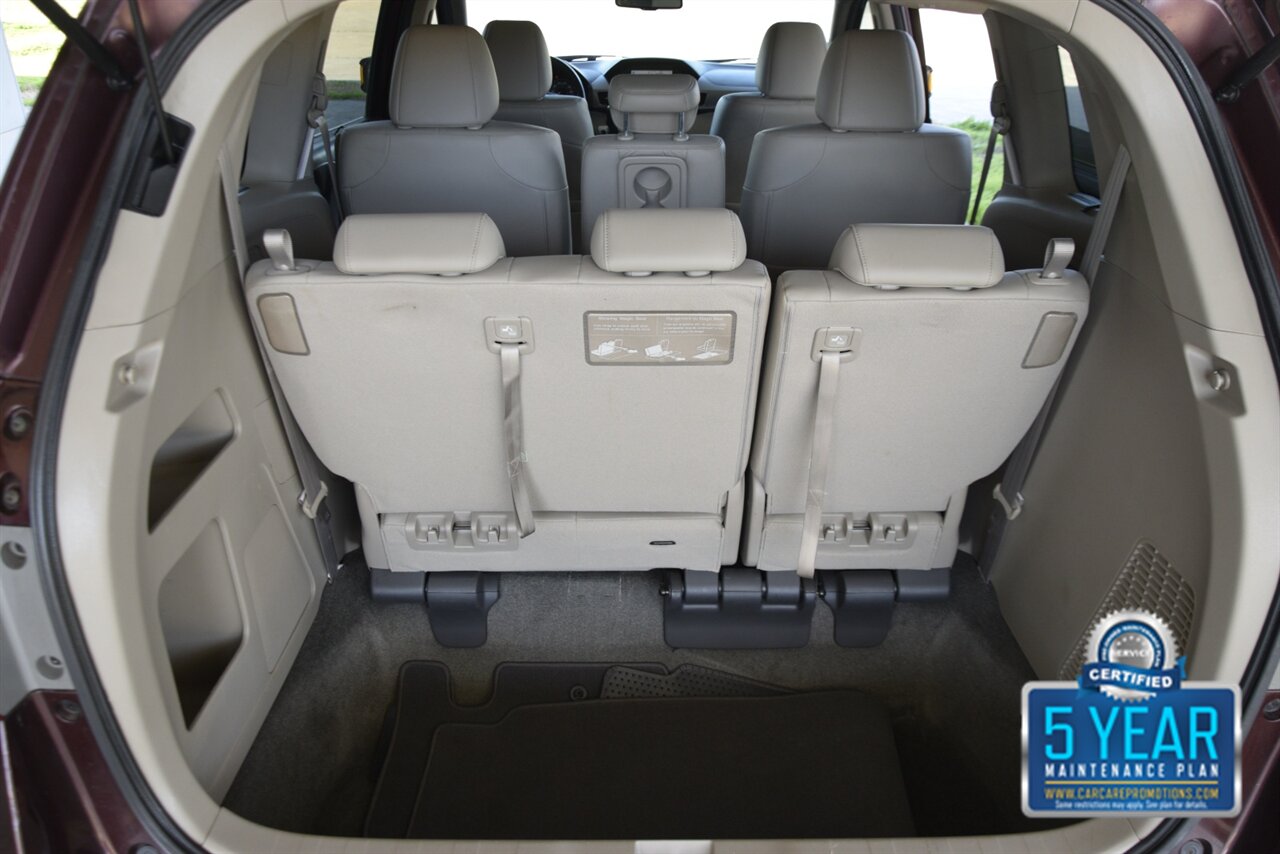 2012 Honda Odyssey TOURING NAV BK/CAM ROOF REAR DVD 8 PASS SEATING   - Photo 21 - Stafford, TX 77477