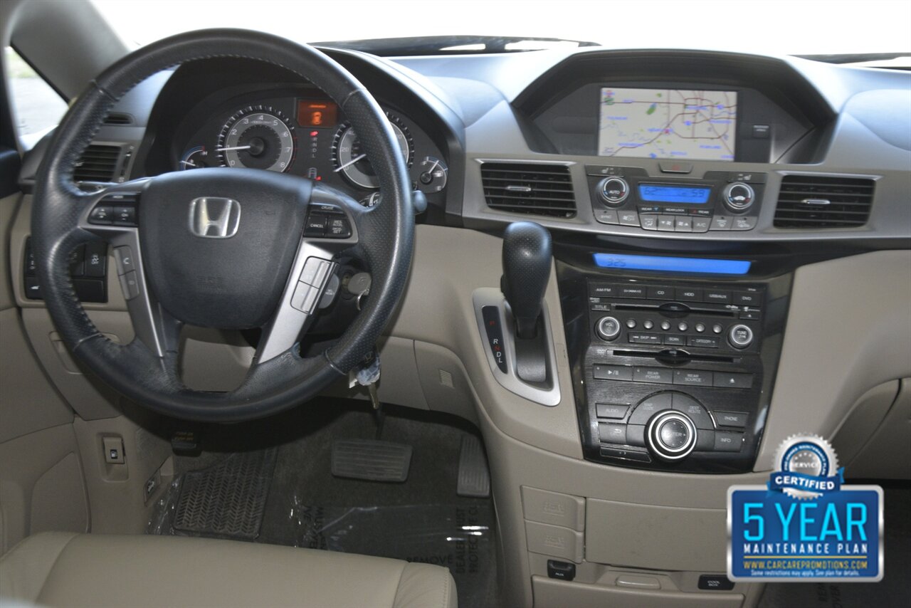 2012 Honda Odyssey TOURING NAV BK/CAM ROOF REAR DVD 8 PASS SEATING   - Photo 25 - Stafford, TX 77477