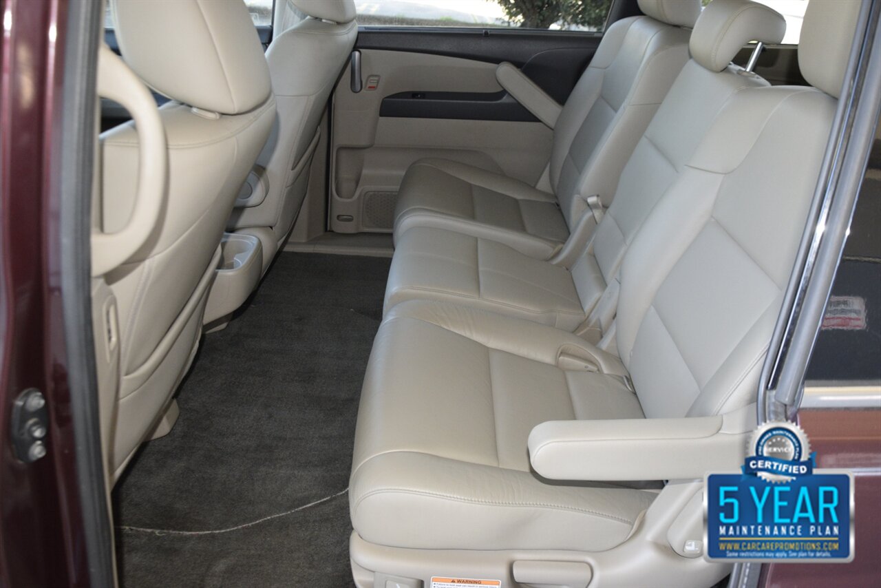 2012 Honda Odyssey TOURING NAV BK/CAM ROOF REAR DVD 8 PASS SEATING   - Photo 40 - Stafford, TX 77477