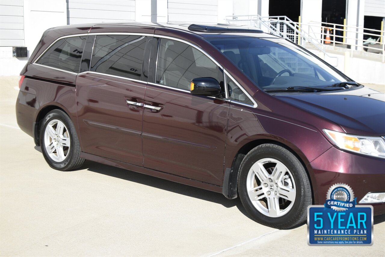 2012 Honda Odyssey TOURING NAV BK/CAM ROOF REAR DVD 8 PASS SEATING   - Photo 6 - Stafford, TX 77477