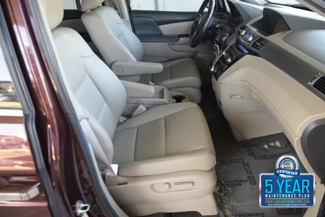 2012 Honda Odyssey TOURING NAV BK/CAM ROOF REAR DVD 8 PASS SEATING   - Photo 35 - Stafford, TX 77477