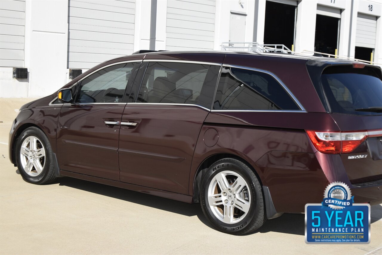 2012 Honda Odyssey TOURING NAV BK/CAM ROOF REAR DVD 8 PASS SEATING   - Photo 15 - Stafford, TX 77477