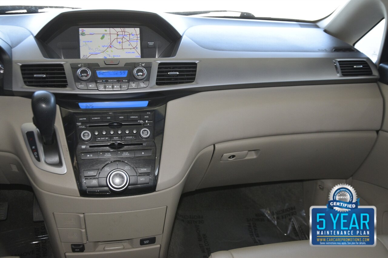 2012 Honda Odyssey TOURING NAV BK/CAM ROOF REAR DVD 8 PASS SEATING   - Photo 26 - Stafford, TX 77477