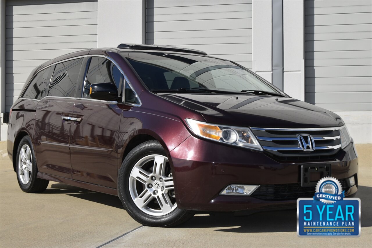 2012 Honda Odyssey TOURING NAV BK/CAM ROOF REAR DVD 8 PASS SEATING   - Photo 1 - Stafford, TX 77477