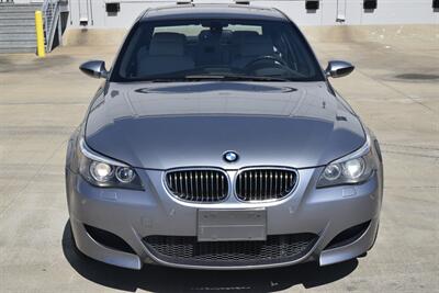 2007 BMW M5 TOP LOADED HWY MILES NEW CAR TRADE CLEAN   - Photo 3 - Stafford, TX 77477
