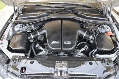 2007 BMW M5 TOP LOADED HWY MILES NEW CAR TRADE CLEAN   - Photo 44 - Stafford, TX 77477