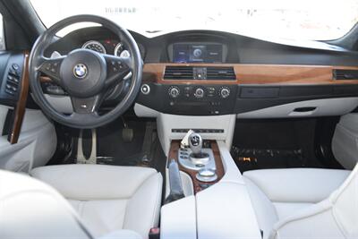 2007 BMW M5 TOP LOADED HWY MILES NEW CAR TRADE CLEAN   - Photo 27 - Stafford, TX 77477