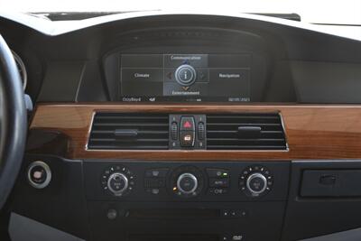 2007 BMW M5 TOP LOADED HWY MILES NEW CAR TRADE CLEAN   - Photo 28 - Stafford, TX 77477