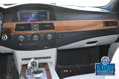 2007 BMW M5 TOP LOADED HWY MILES NEW CAR TRADE CLEAN   - Photo 26 - Stafford, TX 77477