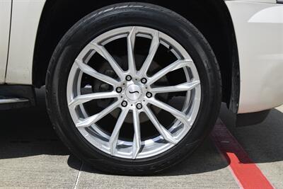 2013 GMC Yukon XL DENALI AWD NAV BK/CAM REAR DVD FRESH TRADE   - Photo 40 - Stafford, TX 77477