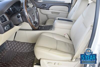 2013 GMC Yukon XL DENALI AWD NAV BK/CAM REAR DVD FRESH TRADE   - Photo 30 - Stafford, TX 77477