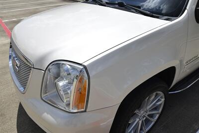 2013 GMC Yukon XL DENALI AWD NAV BK/CAM REAR DVD FRESH TRADE   - Photo 10 - Stafford, TX 77477