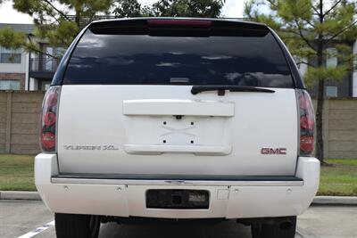 2013 GMC Yukon XL DENALI AWD NAV BK/CAM REAR DVD FRESH TRADE   - Photo 20 - Stafford, TX 77477