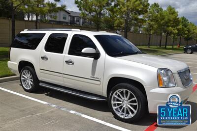2013 GMC Yukon XL DENALI AWD NAV BK/CAM REAR DVD FRESH TRADE   - Photo 4 - Stafford, TX 77477