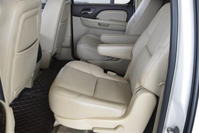 2013 GMC Yukon XL DENALI AWD NAV BK/CAM REAR DVD FRESH TRADE   - Photo 36 - Stafford, TX 77477