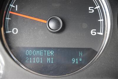 2013 GMC Yukon XL DENALI AWD NAV BK/CAM REAR DVD FRESH TRADE   - Photo 23 - Stafford, TX 77477