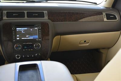 2013 GMC Yukon XL DENALI AWD NAV BK/CAM REAR DVD FRESH TRADE   - Photo 25 - Stafford, TX 77477