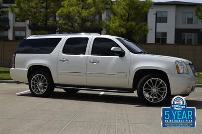 2013 GMC Yukon XL DENALI AWD NAV BK/CAM REAR DVD FRESH TRADE   - Photo 1 - Stafford, TX 77477