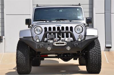 2015 Jeep Wrangler UNLIMITED RUBICON 4X4 LIFTED NAV HTD STS NEW TRADE   - Photo 4 - Stafford, TX 77477