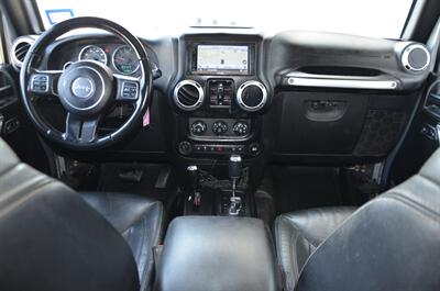 2015 Jeep Wrangler UNLIMITED RUBICON 4X4 LIFTED NAV HTD STS NEW TRADE   - Photo 29 - Stafford, TX 77477
