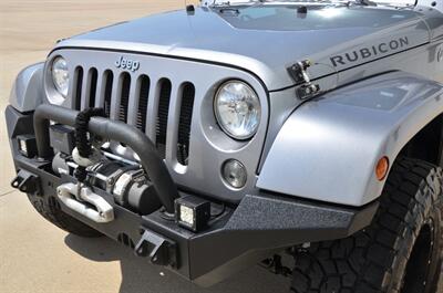 2015 Jeep Wrangler UNLIMITED RUBICON 4X4 LIFTED NAV HTD STS NEW TRADE   - Photo 11 - Stafford, TX 77477