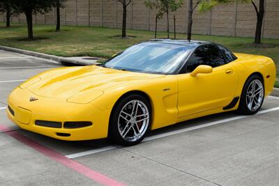 2002 Chevrolet Corvette Z06 52K LOW MILES MILLENNIUM YELLOW/BLK CHRM WHLS   - Photo 5 - Stafford, TX 77477