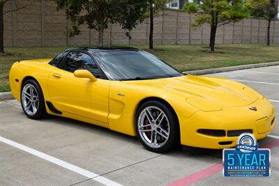 2002 Chevrolet Corvette Z06 52K LOW MILES MILLENNIUM YELLOW/BLK CHRM WHLS   - Photo 4 - Stafford, TX 77477