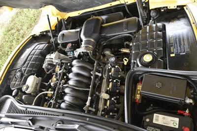 2002 Chevrolet Corvette Z06 52K LOW MILES MILLENNIUM YELLOW/BLK CHRM WHLS   - Photo 32 - Stafford, TX 77477