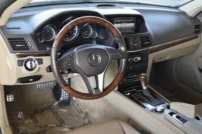 2013 Mercedes-Benz E 550 CONVERTIBLE 73K MILES NV BK/CAM FRESH TRADE   - Photo 25 - Stafford, TX 77477