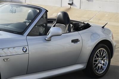 1997 BMW Z3 2.8 ROADSTER 5SPD MANUAL BEST COLOR COMBO   - Photo 9 - Stafford, TX 77477