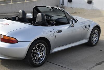1997 BMW Z3 2.8 ROADSTER 5SPD MANUAL BEST COLOR COMBO   - Photo 16 - Stafford, TX 77477