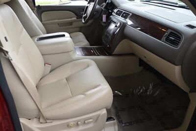 2013 Chevrolet Tahoe LTZ 4X4 TOP LOADED NAV BK/CAM PWR RUN BOARDS NICE   - Photo 31 - Stafford, TX 77477