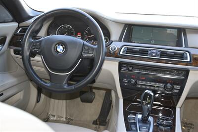 2015 BMW 750Li $98K MSRP PREM/SPTS PKG DRIVE ASST EXEC PKG   - Photo 28 - Stafford, TX 77477