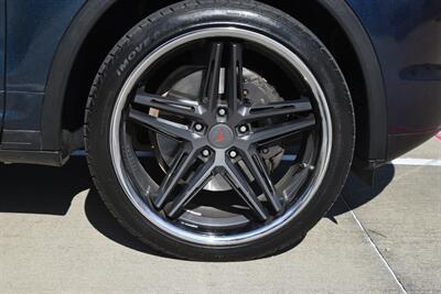 2014 Porsche Cayenne Diesel  76K LOW MILES WRAPPED TOP LOADED FRESH LAMBO TRADE IN - Photo 38 - Stafford, TX 77477