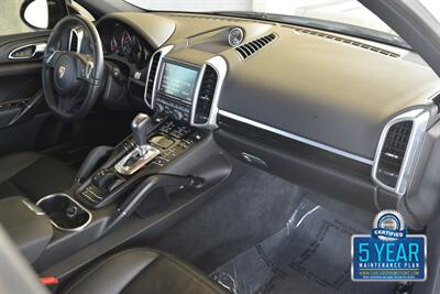 2014 Porsche Cayenne Diesel  76K LOW MILES WRAPPED TOP LOADED FRESH LAMBO TRADE IN - Photo 29 - Stafford, TX 77477