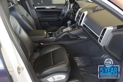 2014 Porsche Cayenne Diesel  76K LOW MILES WRAPPED TOP LOADED FRESH LAMBO TRADE IN - Photo 31 - Stafford, TX 77477