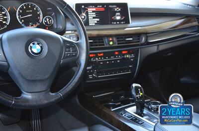 2014 BMW X5 xDrive50i $75K MSRP REAR SHADE PKG LANE ASIST NICE   - Photo 36 - Stafford, TX 77477