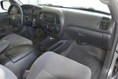 2004 Toyota Tundra SR5 4dr Access Cab SR5 PREM WHLS FRESH TRADE   - Photo 33 - Stafford, TX 77477