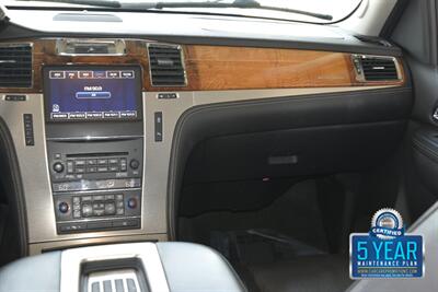 2014 Cadillac Escalade Platinum   - Photo 25 - Stafford, TX 77477