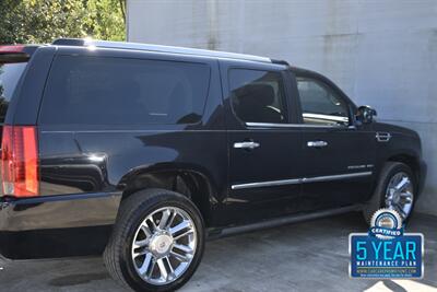2014 Cadillac Escalade Platinum   - Photo 16 - Stafford, TX 77477
