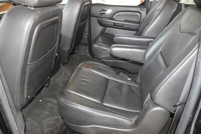 2014 Cadillac Escalade Platinum   - Photo 36 - Stafford, TX 77477