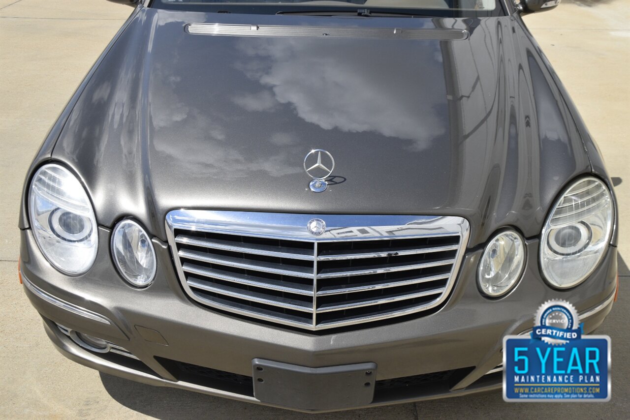 2009   Mercedes-Benz E 350 61K LOW MILES NAV S/ROOF HTD STS NEW TRADE   - Photo 12 - Stafford, TX 77477