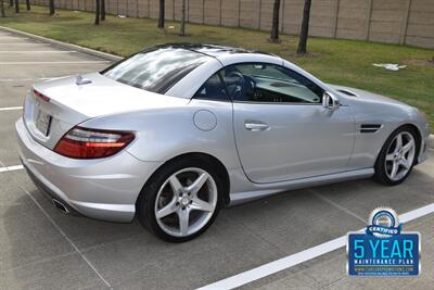 2014 Mercedes-Benz SLK 350 CONVERTIBLE PANO ROOF RED/BLK INT NICE   - Photo 15 - Stafford, TX 77477