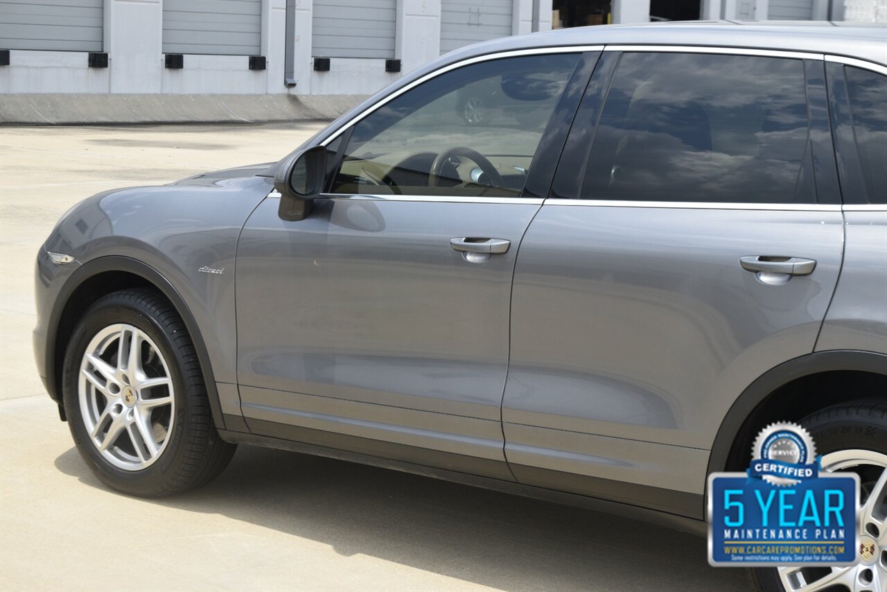 2013 Porsche Cayenne DIESEL LOADED NAV BK/CAM ROOF HTD STS NEW TRADE   - Photo 17 - Stafford, TX 77477