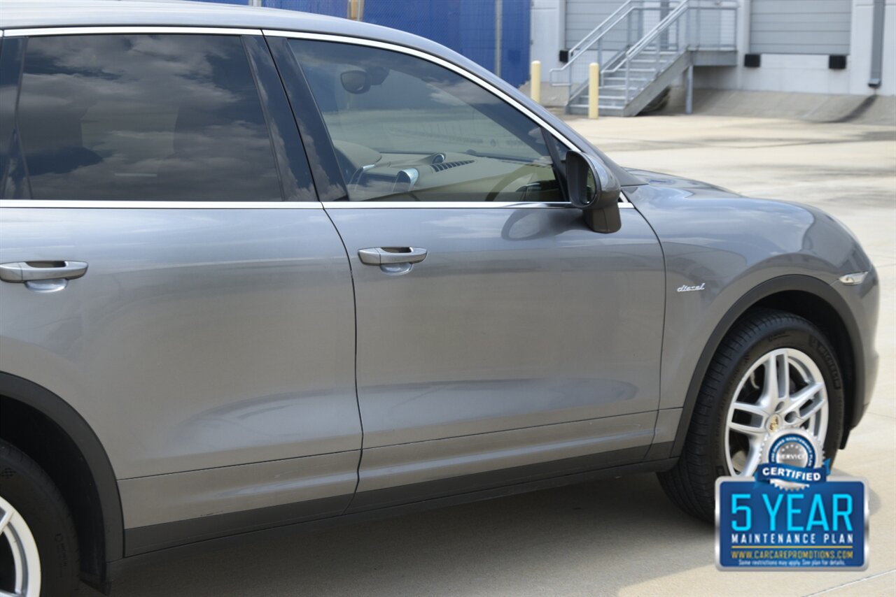 2013 Porsche Cayenne DIESEL LOADED NAV BK/CAM ROOF HTD STS NEW TRADE   - Photo 18 - Stafford, TX 77477