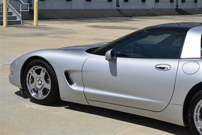 1997 Chevrolet Corvette COUPE 6SPD MANUAL 17K LOW MILE BOTH REMOVABLE TOPS   - Photo 17 - Stafford, TX 77477