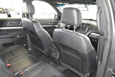 2016 Ford Explorer XLT AWD LTHR HTD SEATS HWY MILES FRESH TRADE   - Photo 33 - Stafford, TX 77477