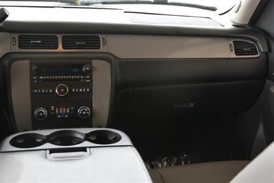 2014 Chevrolet Tahoe Special Service 4X4 CHROME WHLS NEW TIRES CLEAN   - Photo 25 - Stafford, TX 77477